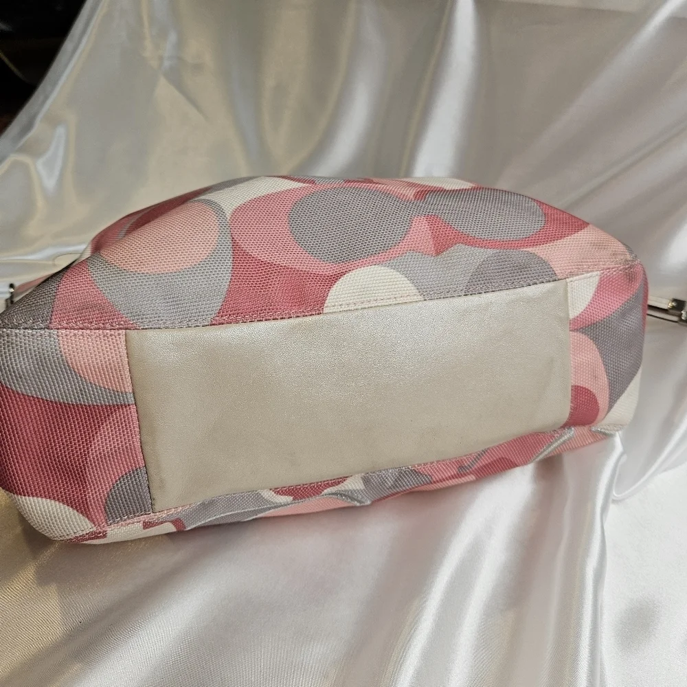 Coach Chelsea Scarf Print 19400 Pink - Picture 6 of 12